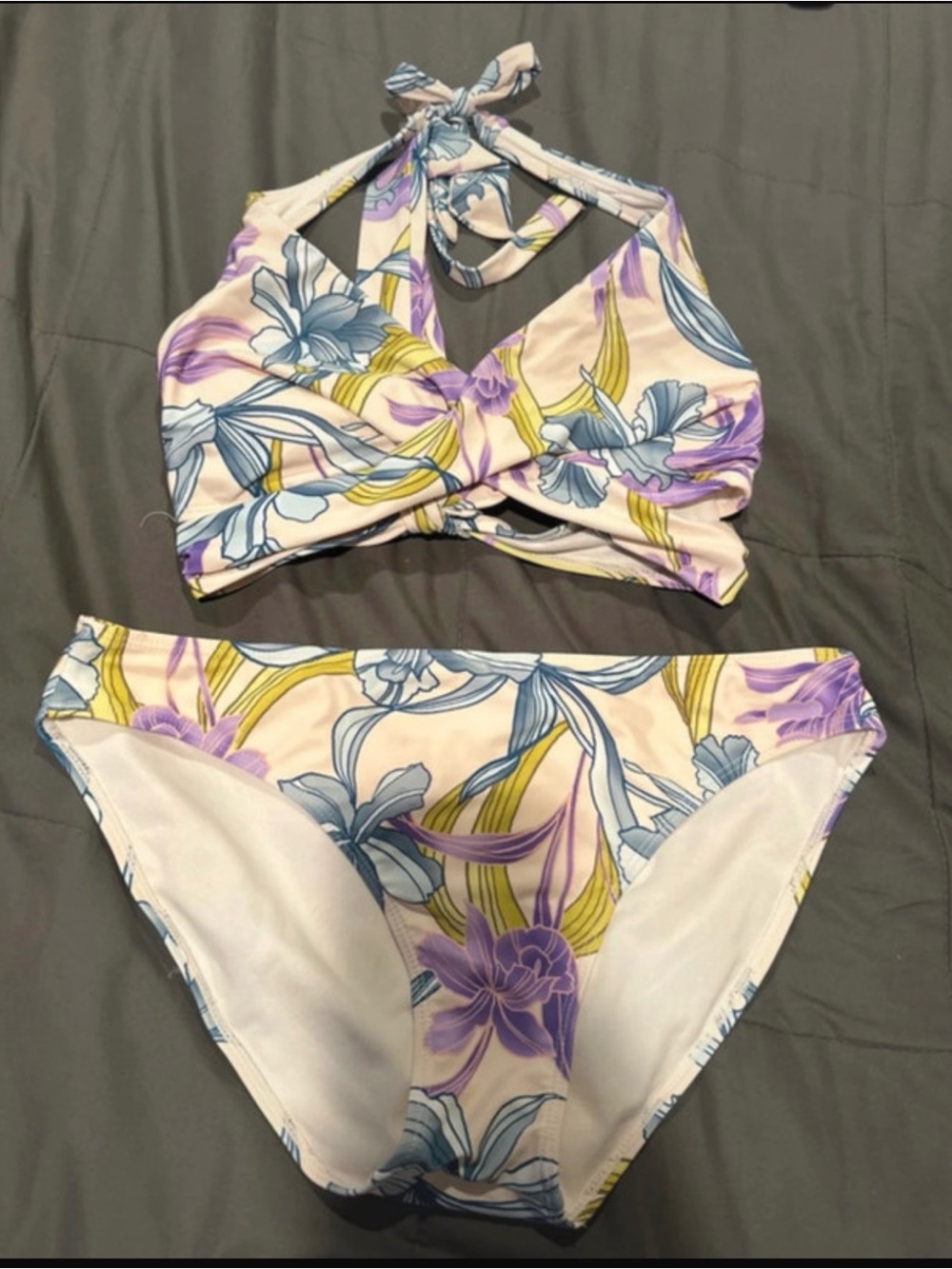 Floral Print Swimsuit- 2 piece by Sandflower Top is a XL/Bottom is a L